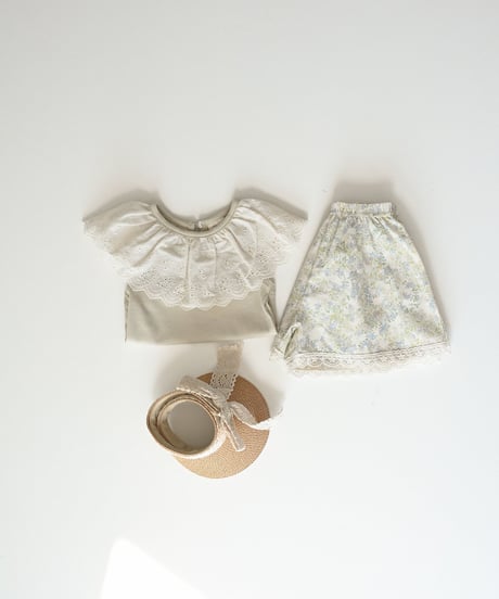 25[予約]Roa vanilla lace tank top