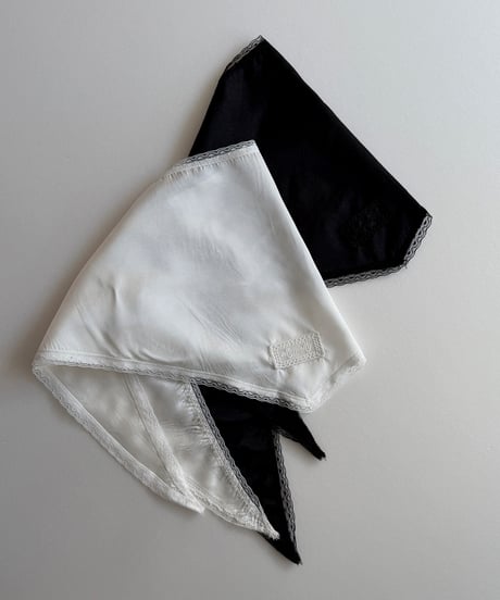 106[予約]ELLYMOLLY swing silhouette muffler