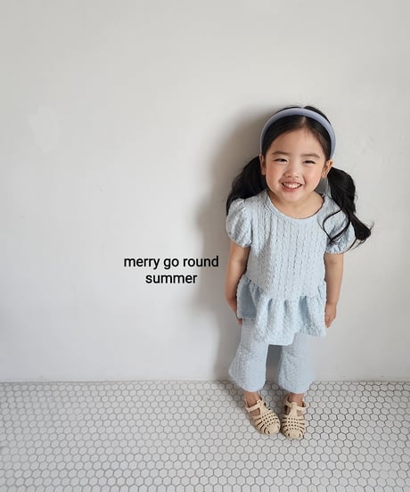 28[予約]merry go round pleated bootcut set