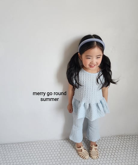 28[予約]merry go round pleated bootcut set