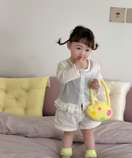 35[予約]mydaughter ruffle button cardigan