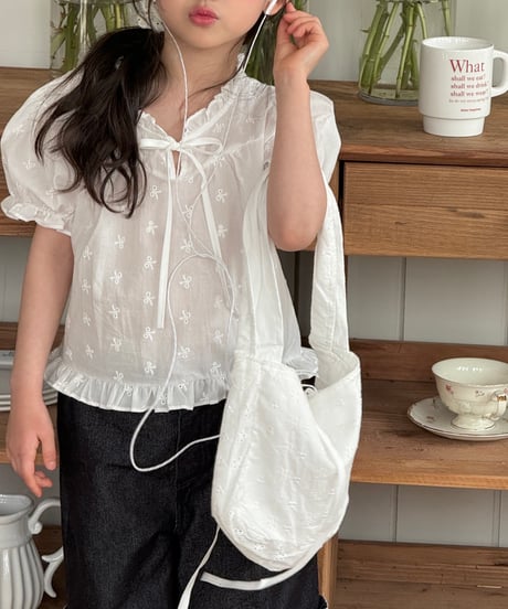 35[予約]ninibello rosie embroidered blouse