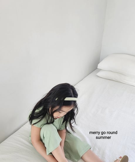 5[予約]merry go round frill set