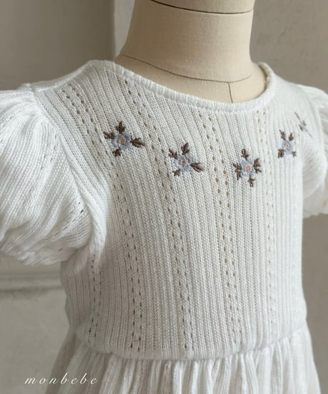 105[予約]monbebe lea embroidered suit(baby)