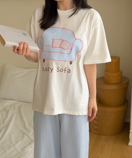 16[予約]ninibello cozy sofa short sleeve t-shirt(adult)