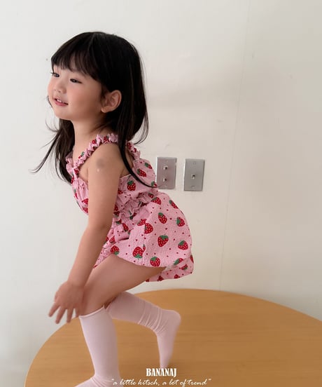 60[予約]BANANAJ pixie berry top