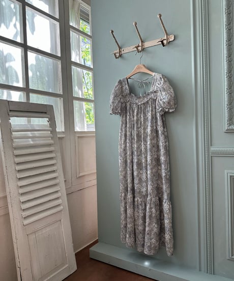 109[予約]monbebe chambray flower ops(adult)