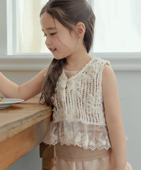 21[予約]Roa pure lace vest