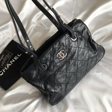 シャネル　CHANEL オンザロード　ショルダーバッグ