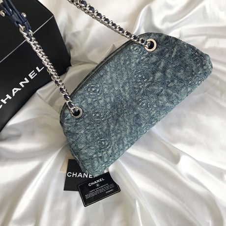 シャネル CHANEL デニム　カメリア柄　チェーンバッグ
