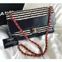 シャネル CHANEL ボーダー　フラップバッグ