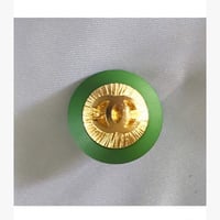 ヴィンテージ シャネル グリーンフレームゴールドココマーク  ボタン