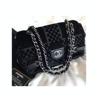 シャネル　CHANEL ベルベットチェーンショルダーバッグ