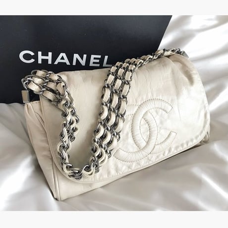 シャネル CHANEL 3連チェーンショルダーバッグ