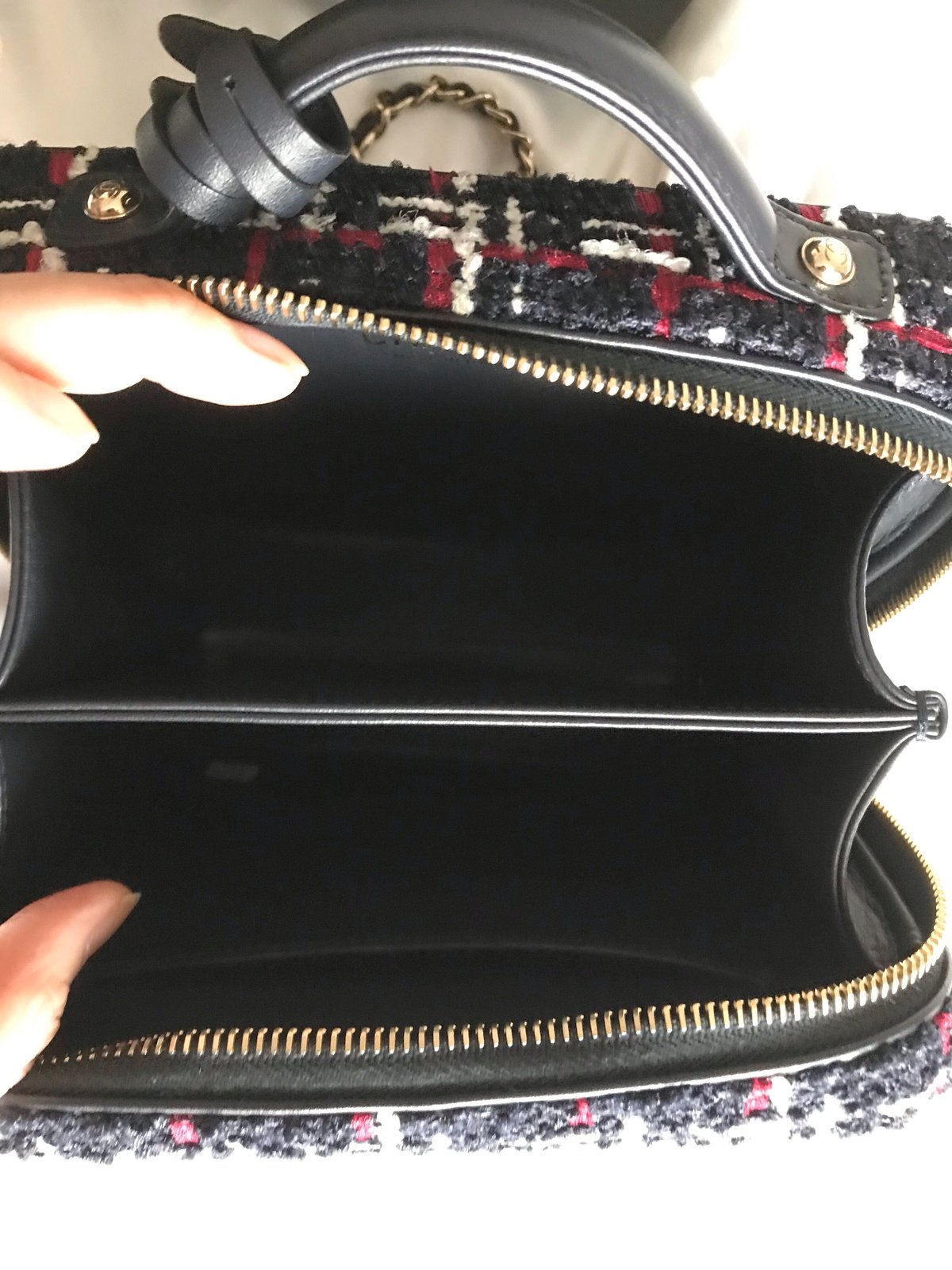 シャネル CCフィリグリー ツイードバッグ | Advanced Style