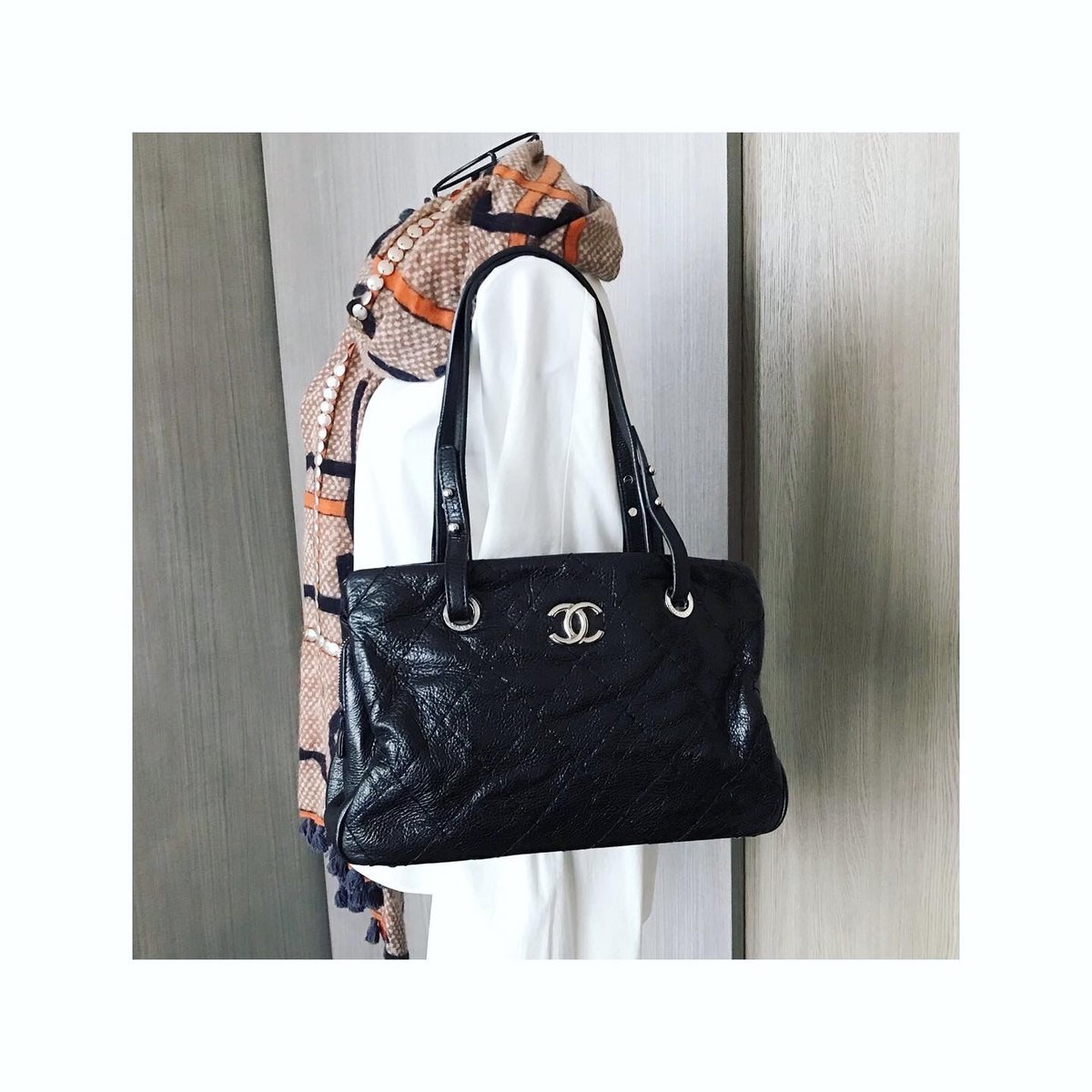 シャネル　CHANEL オンザロード　ショルダーバッグ