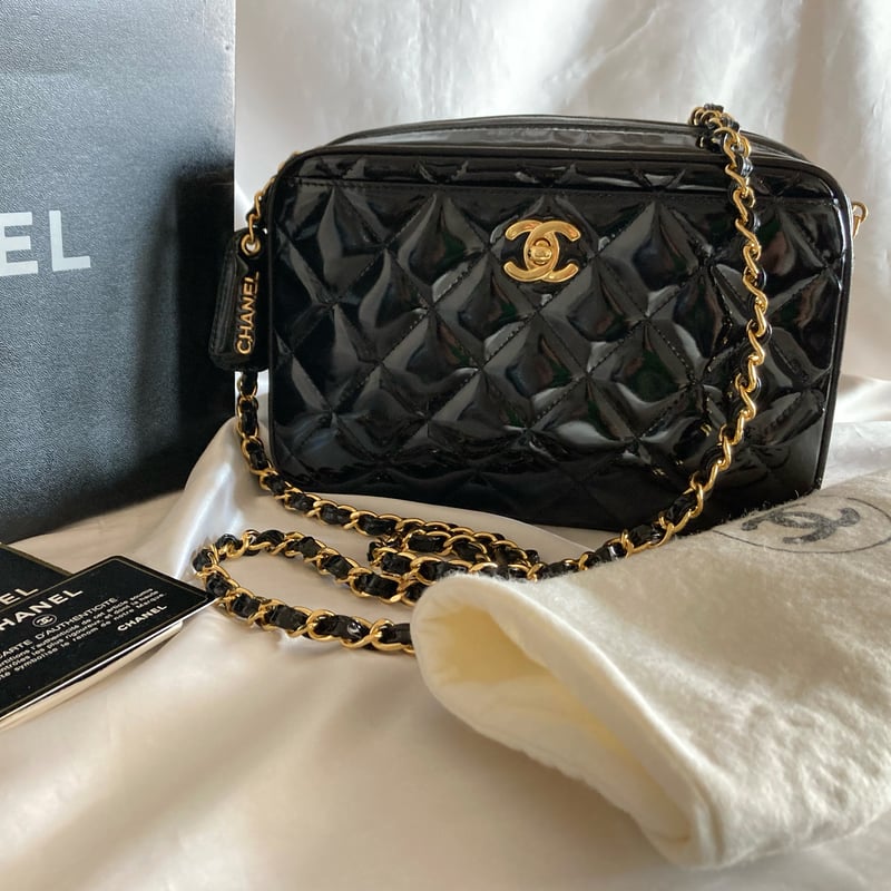 CHANEL シャネル パテント マトラッセ チェーンバッグ 斜めがけ