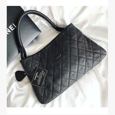 シャネル CHANEL キャビアスキン　トートバッグ