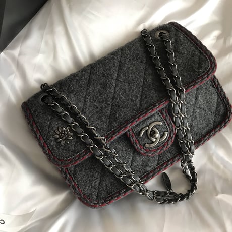 シャネル CHANEL ウール マトラッセ  フラップバッグ