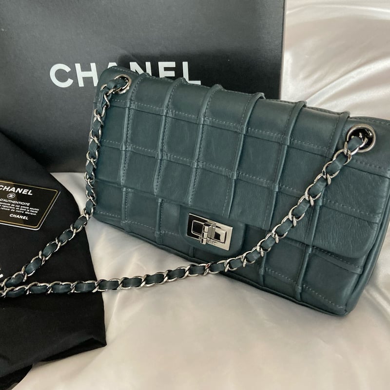 シャネル CHANEL チョコバー チェーンショルダーバッグ シャネル CHANEL チョコバー チェーンショルダーバッグ