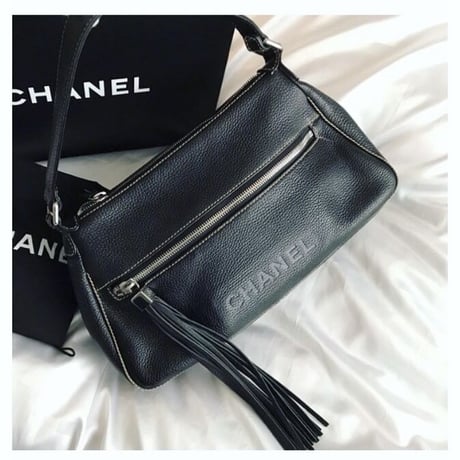 シャネル CHANEL キャビアスキン　フリンジ ショルダーバッグ