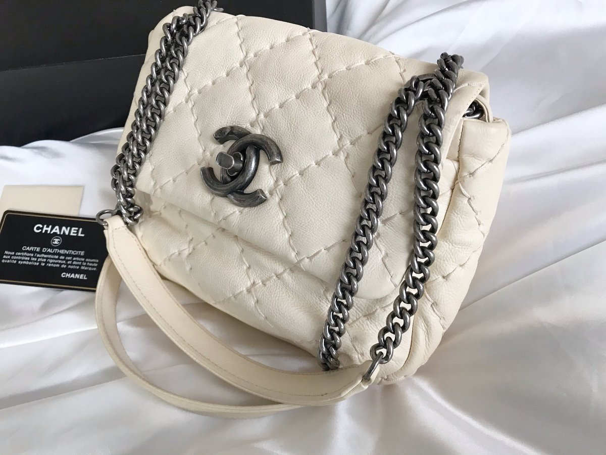 シャネル CHANEL ワイルドステッチ チェーンショルダーバッグ ...