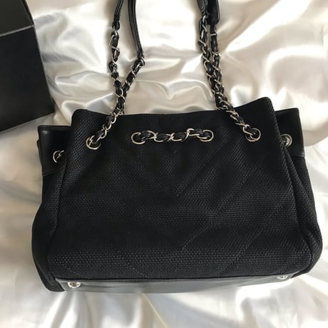 シャネル CHANEL Vステッチ チェーンショルダーバッグ