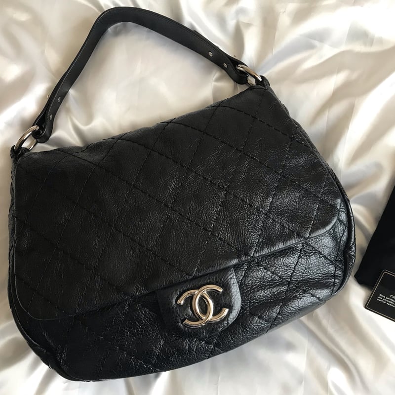シャネル CHANEL オンザロード ショルダーバッグ | Advanced Style シャネル CHANEL オンザロード ショルダーバッグ | Advanced Style