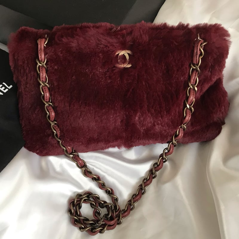 CHANEL シャネル ラパン ファー ショルダーバッグ