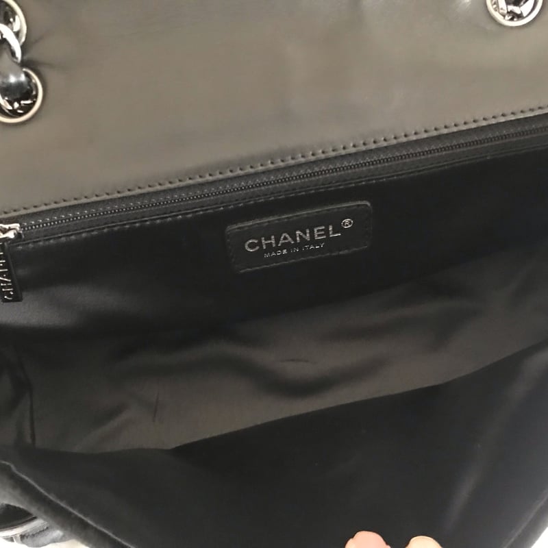 ✨【CHANEL ブラックベルベットショルダーバッグ】✨ シャネル CHANEL ベルベットチェーンショルダーバッグ