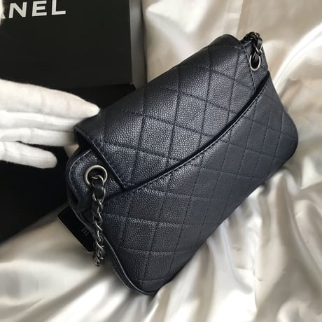 シャネル CHANEL マトラッセ ショルダーバッグ