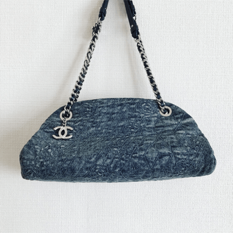 シャネル CHANEL デニム　カメリア柄　チェーンバッグ