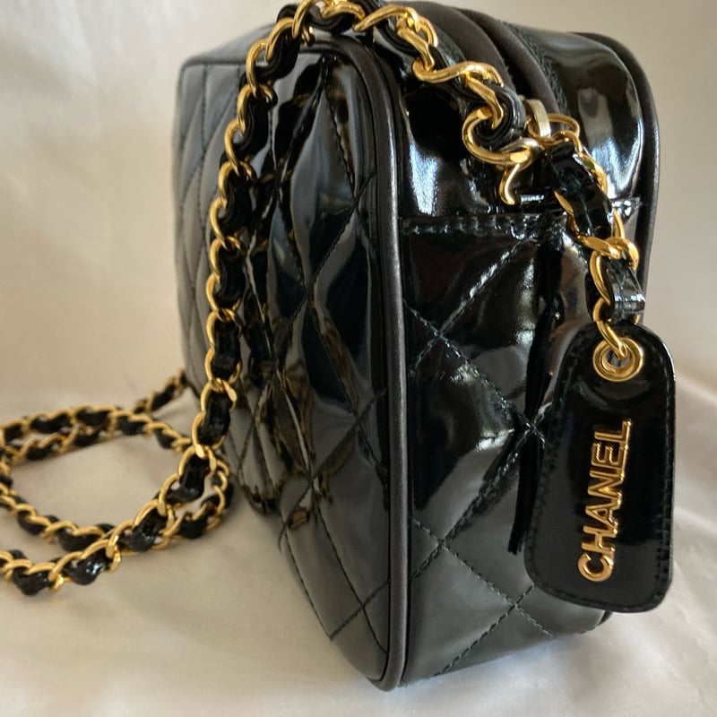 CHANEL シャネル パテント マトラッセ チェーンバッグ 斜めがけ
