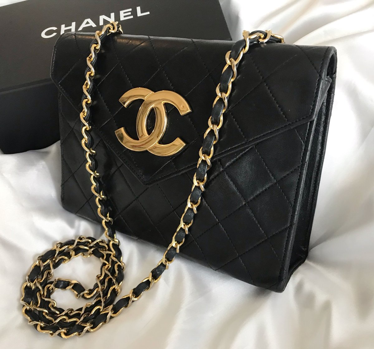 早い者勝ち！CHANEL デカココ 2way マトラッセ ショルダーバッグ CHANEL マトラッセ キャビアスキン2wayショルダーバッグ