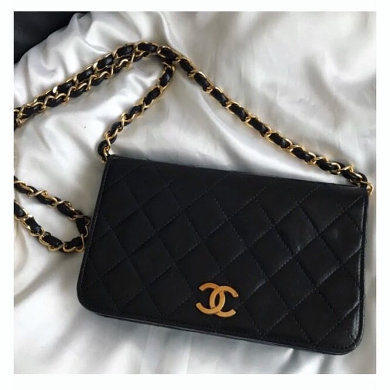 素材コットンCHANEL ショルダーバッグ