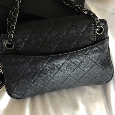 シャネル　CHANEL マトラッセ チェーンショルダーバッグ