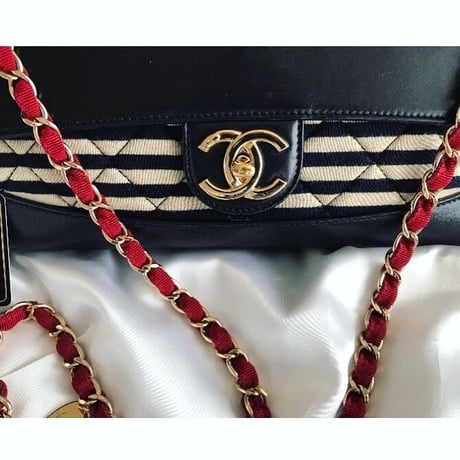 シャネル CHANEL ボーダー　フラップバッグ