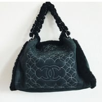 シャネル CHANEL ムートン チェーンショルダーバッグ