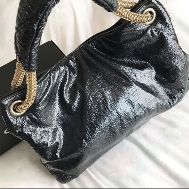 シャネル CHANEL エナメル ショルダーバッグ | Advanced Style