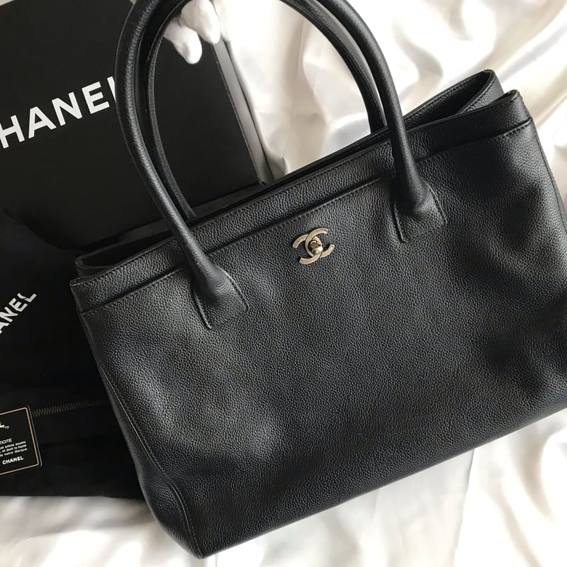 シャネル CHANEL ハンドバッグ
 ココマーク エグゼクティブ トートバッグ ブラック