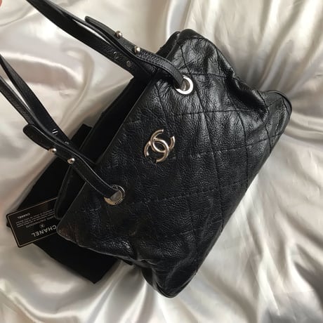 シャネル　CHANEL オンザロード　ショルダーバッグ