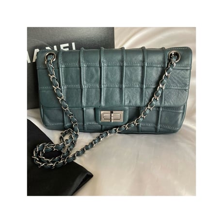 シャネル　CHANEL  チョコバー　チェーンショルダーバッグ