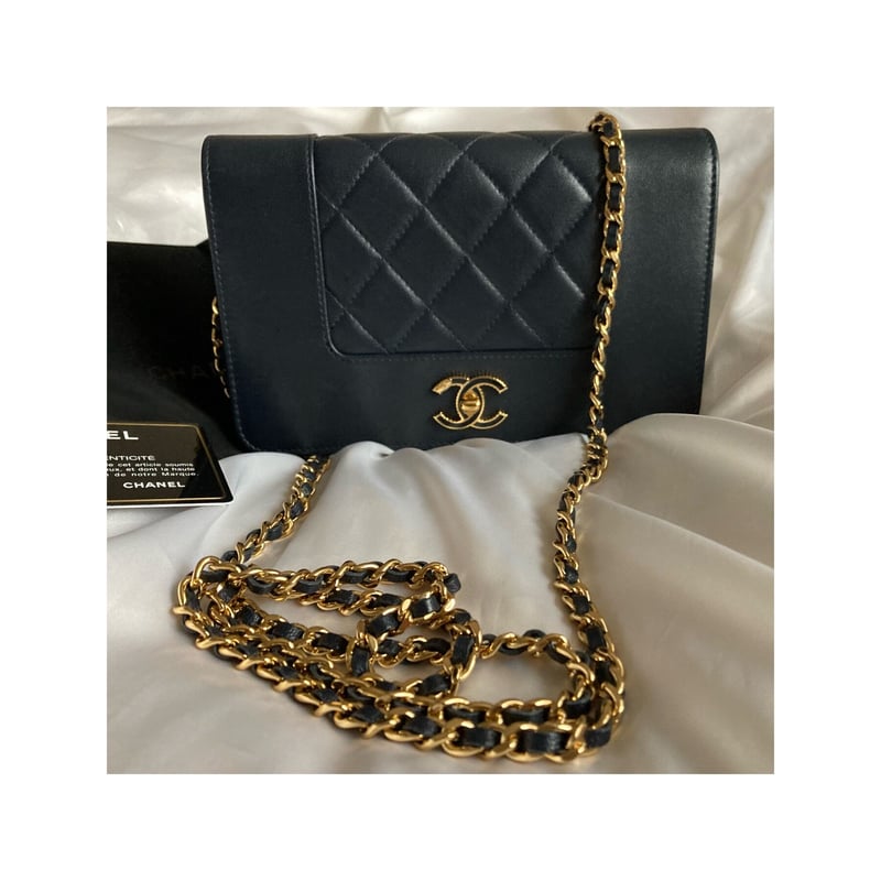 シャネル CHANEL マドモアゼル チェーンウォレットバッグ シャネル CHANEL マドモアゼル チェーンウォレットバッグ
