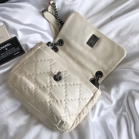 シャネル CHANEL ワイルドステッチ チェーンショルダーバッグ