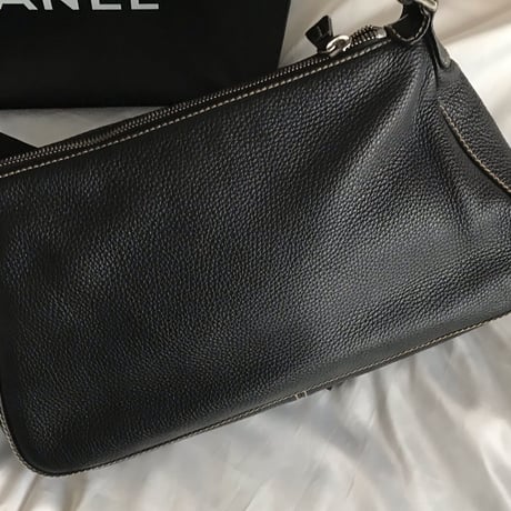 シャネル CHANEL キャビアスキン　フリンジ ショルダーバッグ
