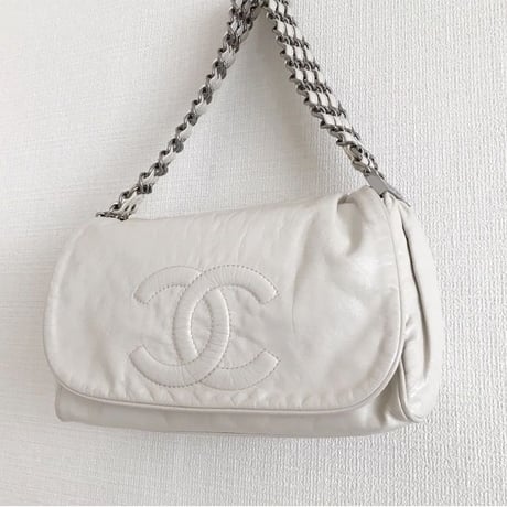 シャネル CHANEL 3連チェーンショルダーバッグ