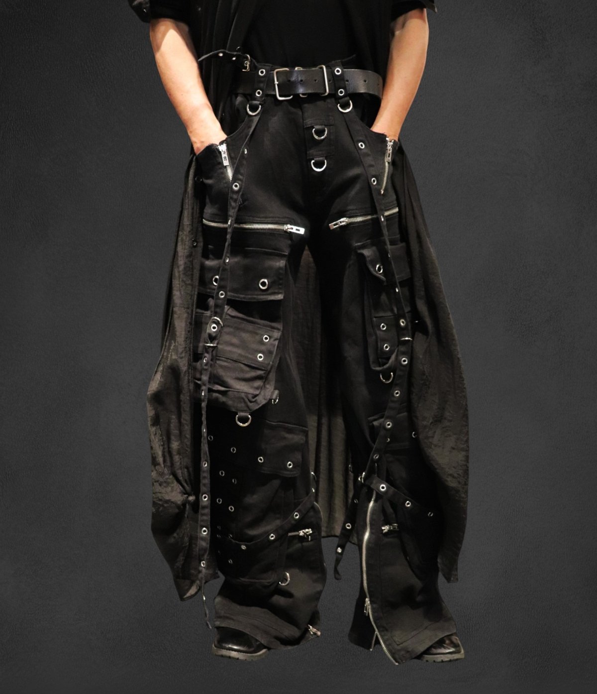 Yasuyuki Ishii 最高傑作 カーゴパンツ バギー S Yasuyuki Ishii 最高傑作 カーゴパンツ バギー S メンズ