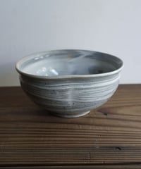A5　刷毛目二方鉢／井銅心平