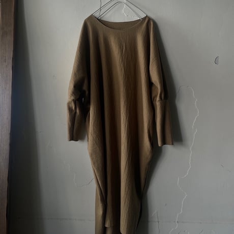 longsleeve one-piece カラシＭ