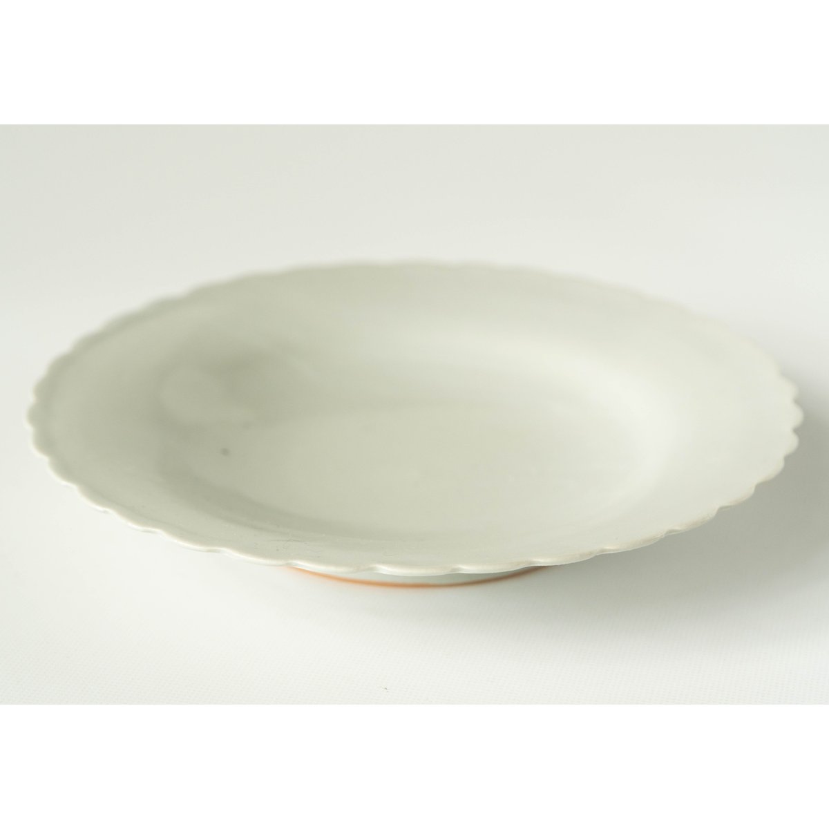 送料無料　作家物　時代物　白磁菊花皿　在銘　額装 白磁 菊花型 なます皿｜直径13.5 高さ4｜和食器 安心使用